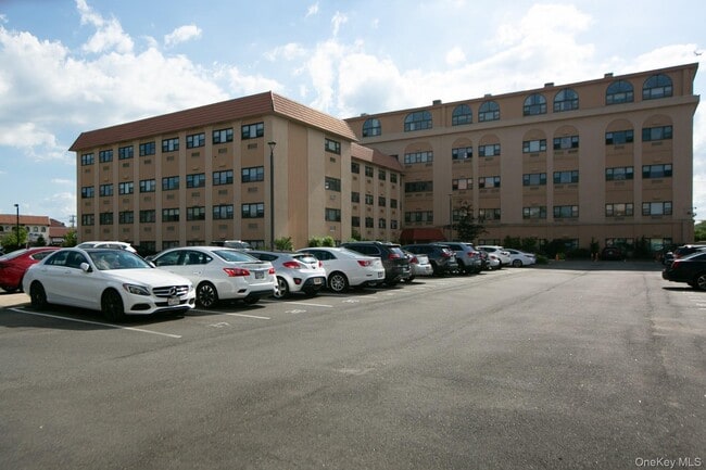 Photo - 185 W Park Ave Unit 209