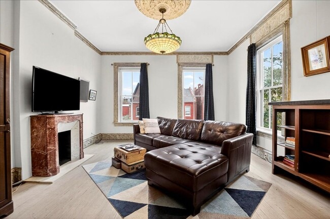 Photo - 1010 Allen Ave Unit 2F