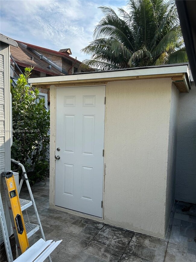 Photo - 1934 NW 25th Ave Unidad B