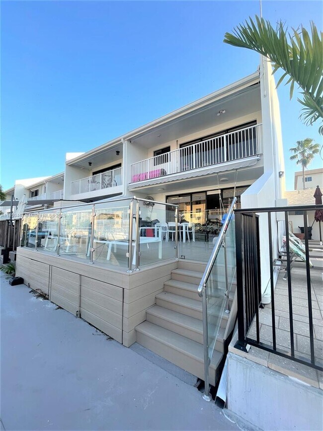 Photo - 3547 NE 168th St Townhome