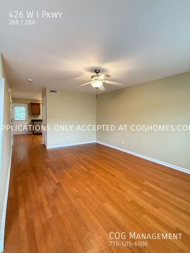 Photo - 426 WI Pkwy