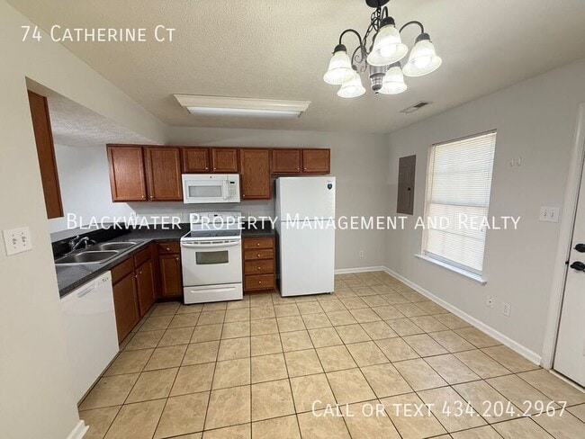 Photo - 74 Catherine Ct