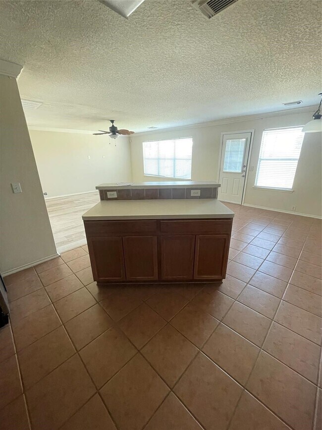 10506 Sugar Trace Dr