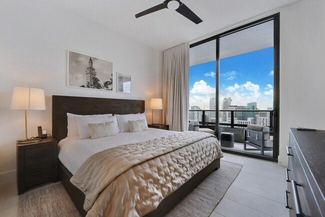 Photo - 215 SW 5th Ave Unidad ID1058672P