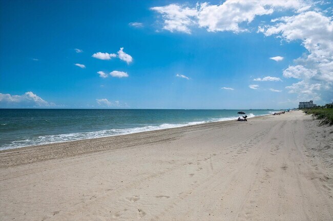 Photo - 5400 N Ocean Blvd