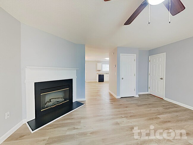 Photo - 5950 Waggoner Ct