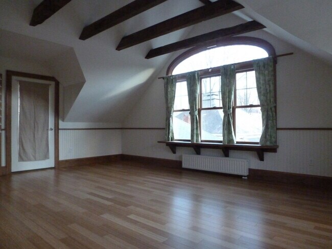 Photo - 18 Henry St Unidad Townhouse-likeApartment