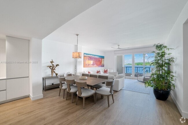 Building Photo - 2424 Fisher Island Dr Unit 5204 Rental