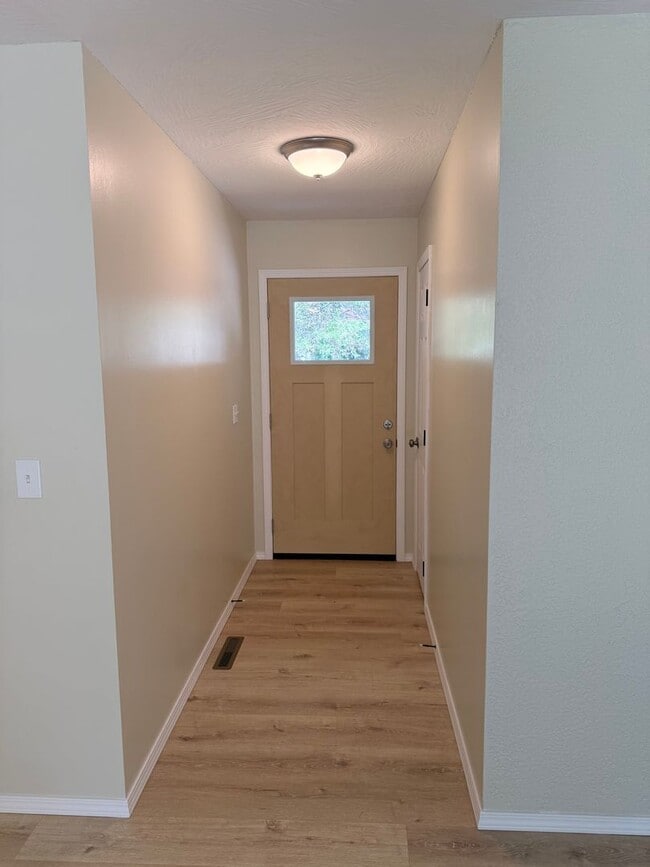 Photo - Remodeled 3 Bedroom 2 Bathroom home in Battlefield MO