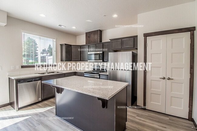 Photo - 1578 Latitude Ln