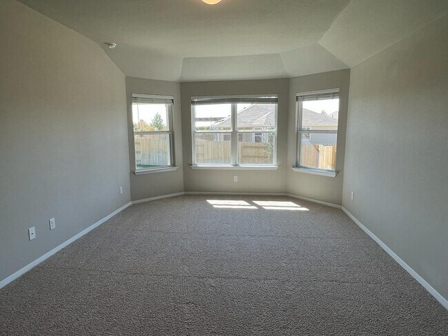 Photo - 105 Spiny Lizard Ln