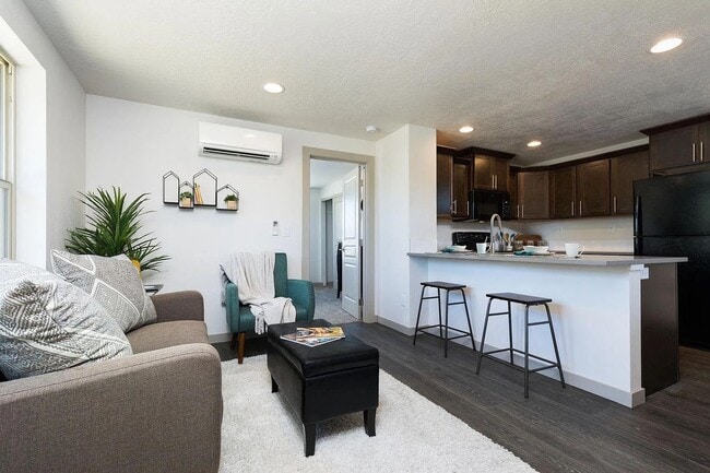 Photo - Beautiful ADU for rent in La Pine, OR