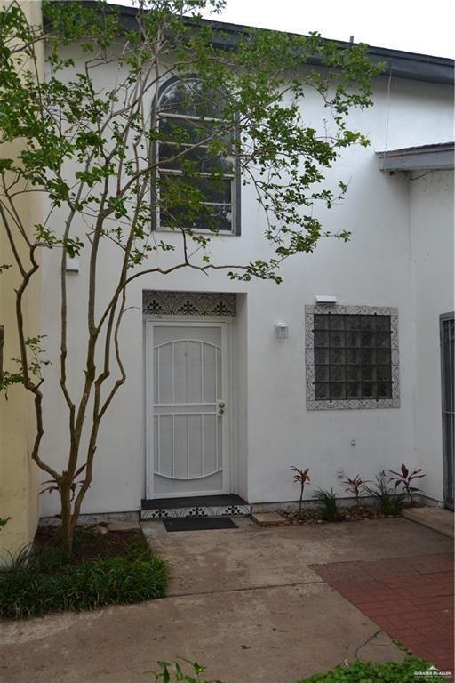 Photo - 704 Continental Dr Unidad 2 Rental