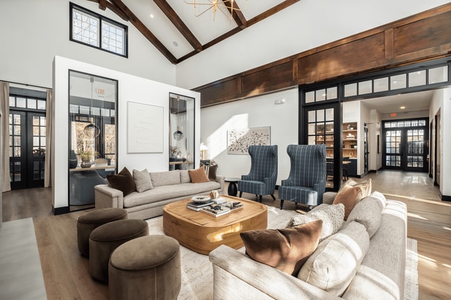 NUEVA casa club abierta las 24 horas - Bexley Crossing at Providence