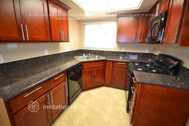 Photo - 10471 Reymouth Ave