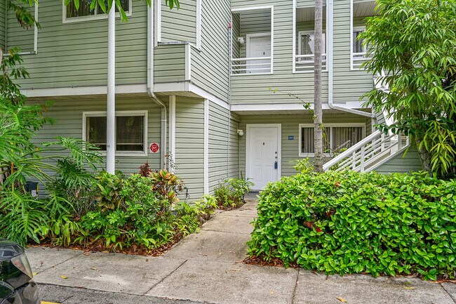 Photo - 3453 NW 44th St Unit 107