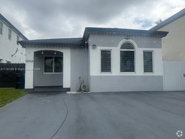 Building Photo - 13934 SW 164th St Rental