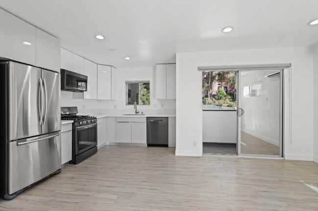 Photo - 249 S Coronado St Unidad 6