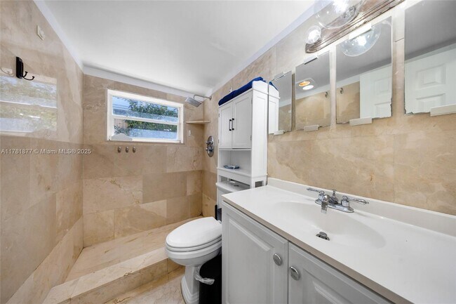 Photo - 759 Meridian Ave Condo Unit 2