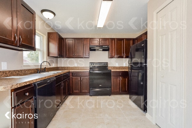 Photo - 13691 SW 43rd Cir