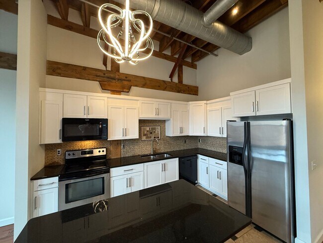 Photo - Bonnie Jean Flats Unidad 403