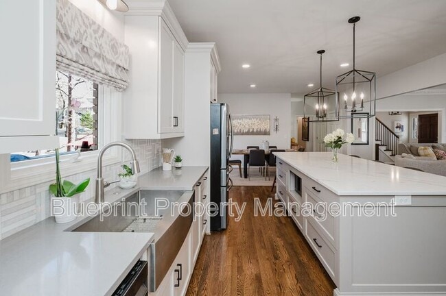 Photo - 5012 Wendover Dr