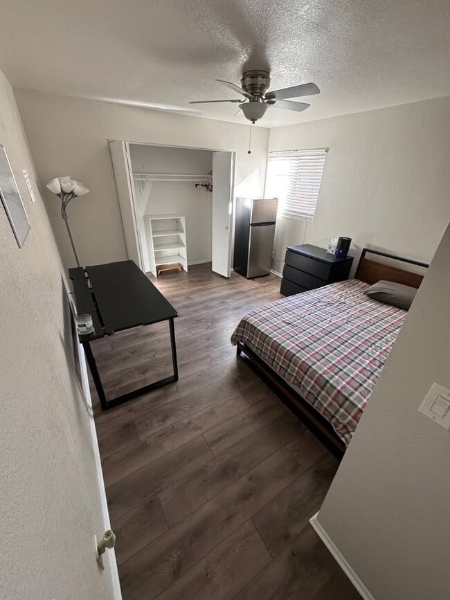 Building Photo - 1340 N Recker Rd Unit Ariva