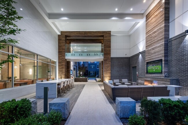 Photo - Windsor Mystic River