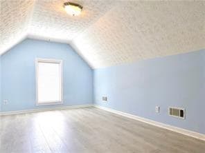 Photo - 895 Thoroughbred Trce