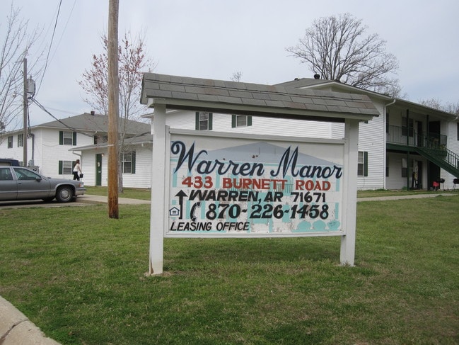 Warren Manor Apartments - Warren Manor Apartments