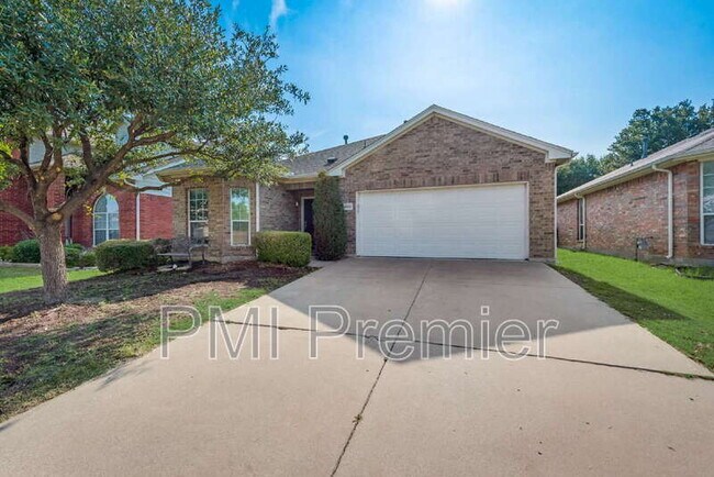 Building Photo - 5832 Center Ridge Dr Rental