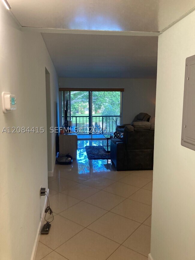 Photo - 890 SW 9th St Cir Unit 202