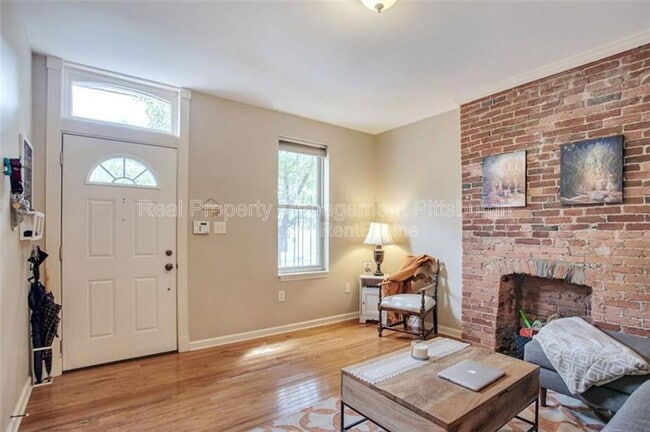 Building Photo - 1813 Wharton St