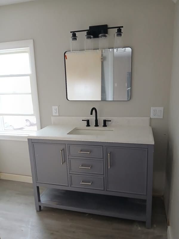 Photo - 20 Warwick Neck Ave