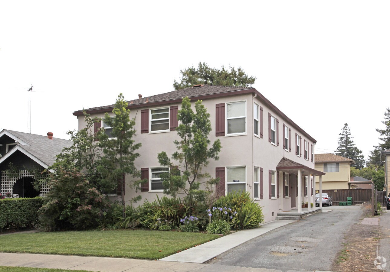 Photo - 418 Birch St