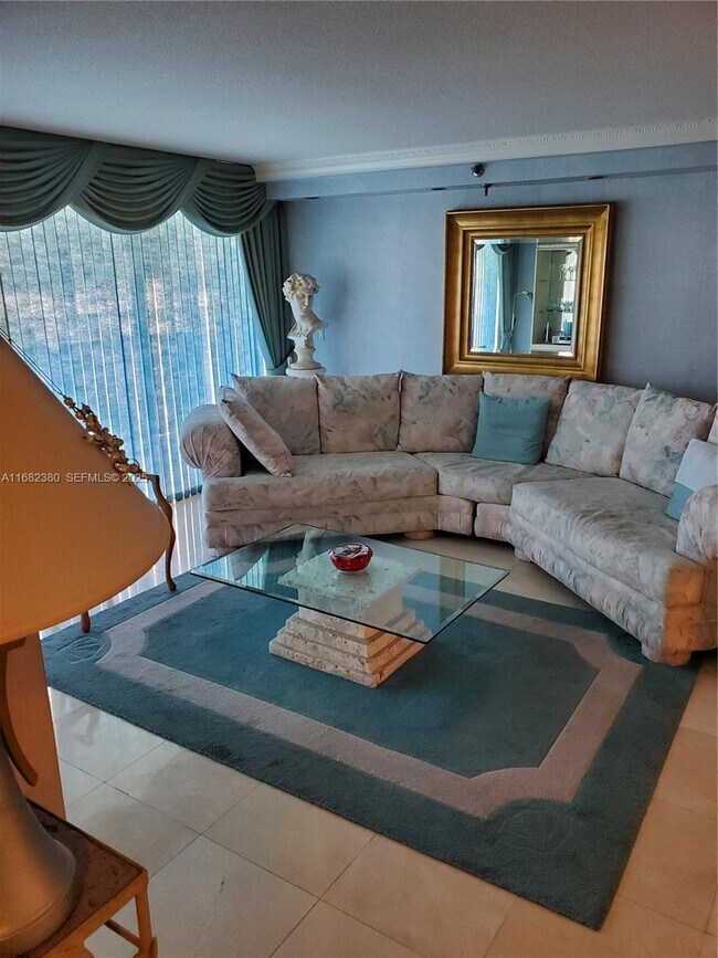 Photo - 5757 Collins Ave Unit 1902