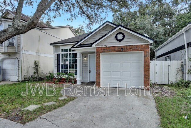 Building Photo - 10977 Traci Lynn Dr