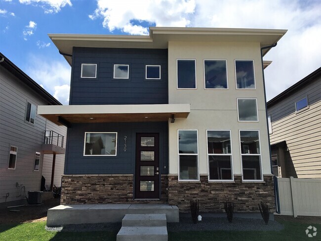 Building Photo - TimberVine Rental