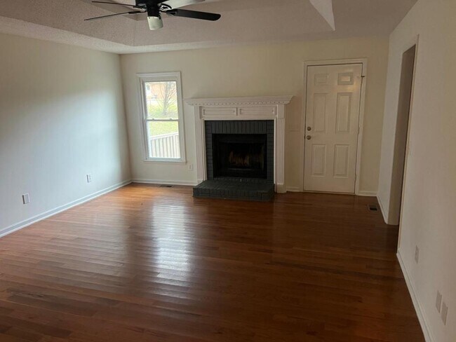 Photo - 111 Cepha Dr