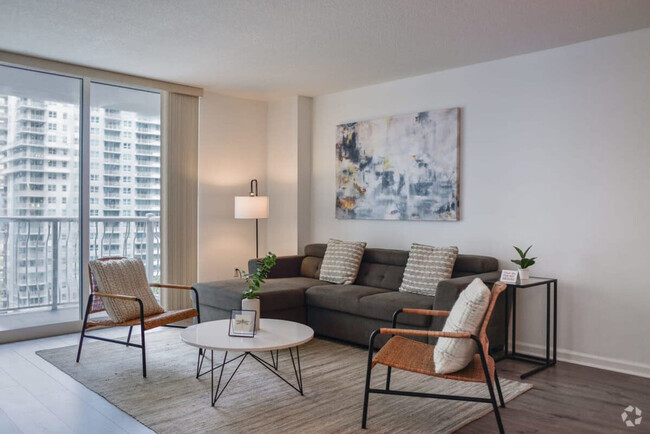 Building Photo - 1200 Brickell Bay Dr Unit FL15-ID1022201P Rental