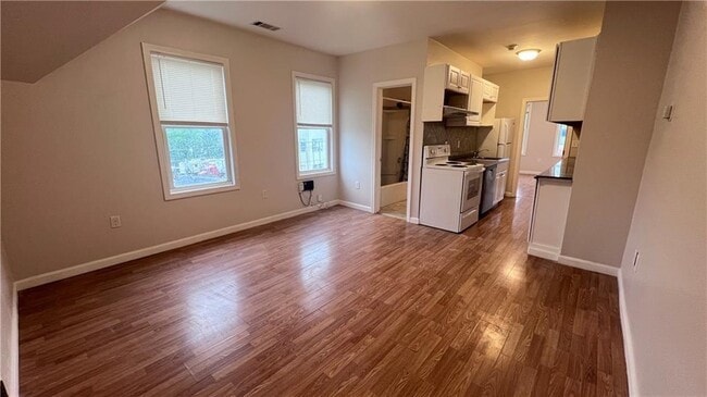 Photo - 10 St Mary St Unidad 301