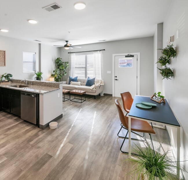 First Creek at Austin Apartments For Rent in Knoxville, TN