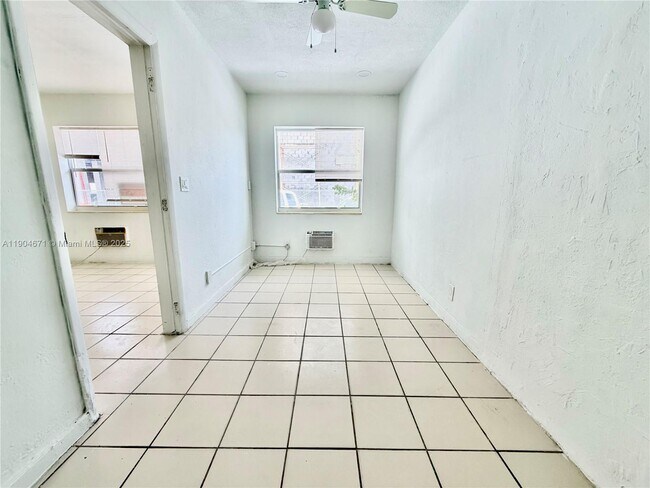 Photo - 2041 Jackson St Unit 2