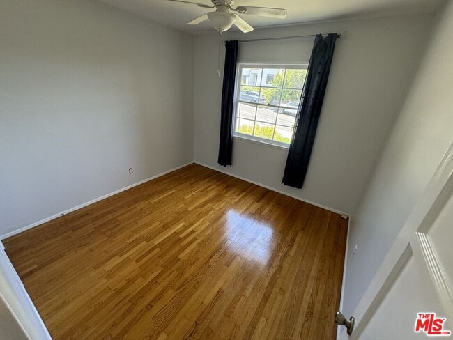 Photo - 13025 Psomas Wy