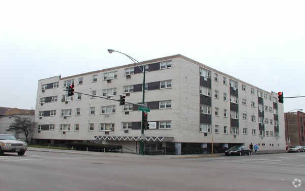 Austin Area Apartments - 60 N Central