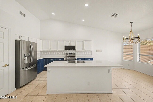 Photo - 1320 E Cottonwood Ln