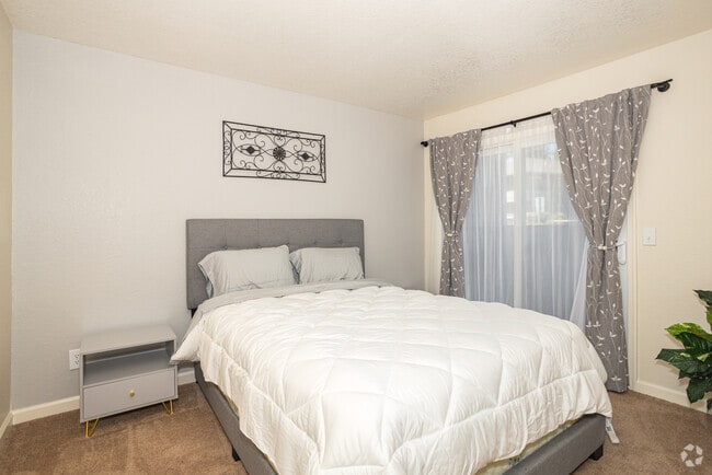1BR, 1BA - 603SF