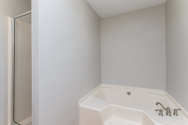 Photo - 1028 Braddock Cir House