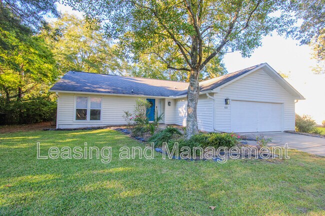 Photo - 1121 Parkway Dr