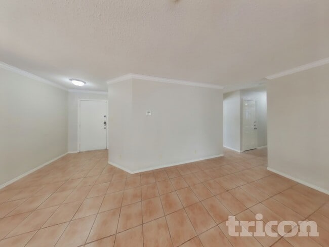 Photo - 7807 Encanto Vis Dr